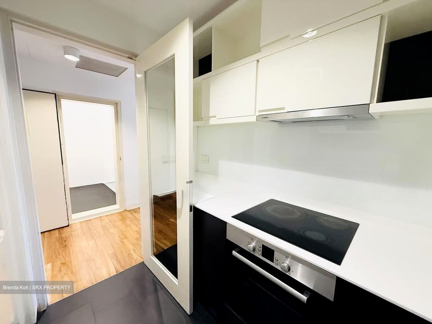 Village @ Pasir Panjang (D5), Condominium #575419291